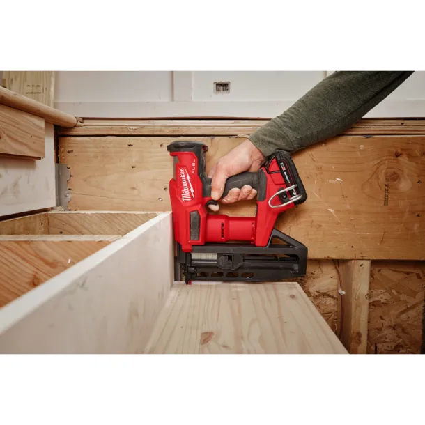 Máy Bắn đinh Milwaukee M18 FN16GS-0X0 ASIA, đinh T 25-64mm, Chứa 110 đinh