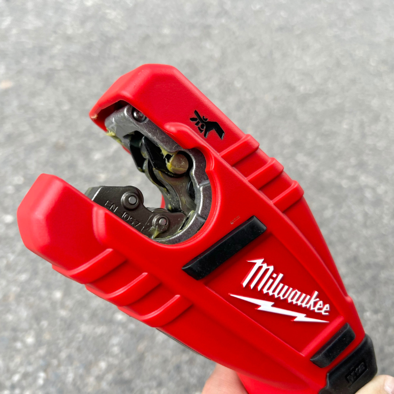 Máy Cắt ống đồng Milwaukee C12 PC-0C ASIA Cắt 12-28mm, 500 V/p