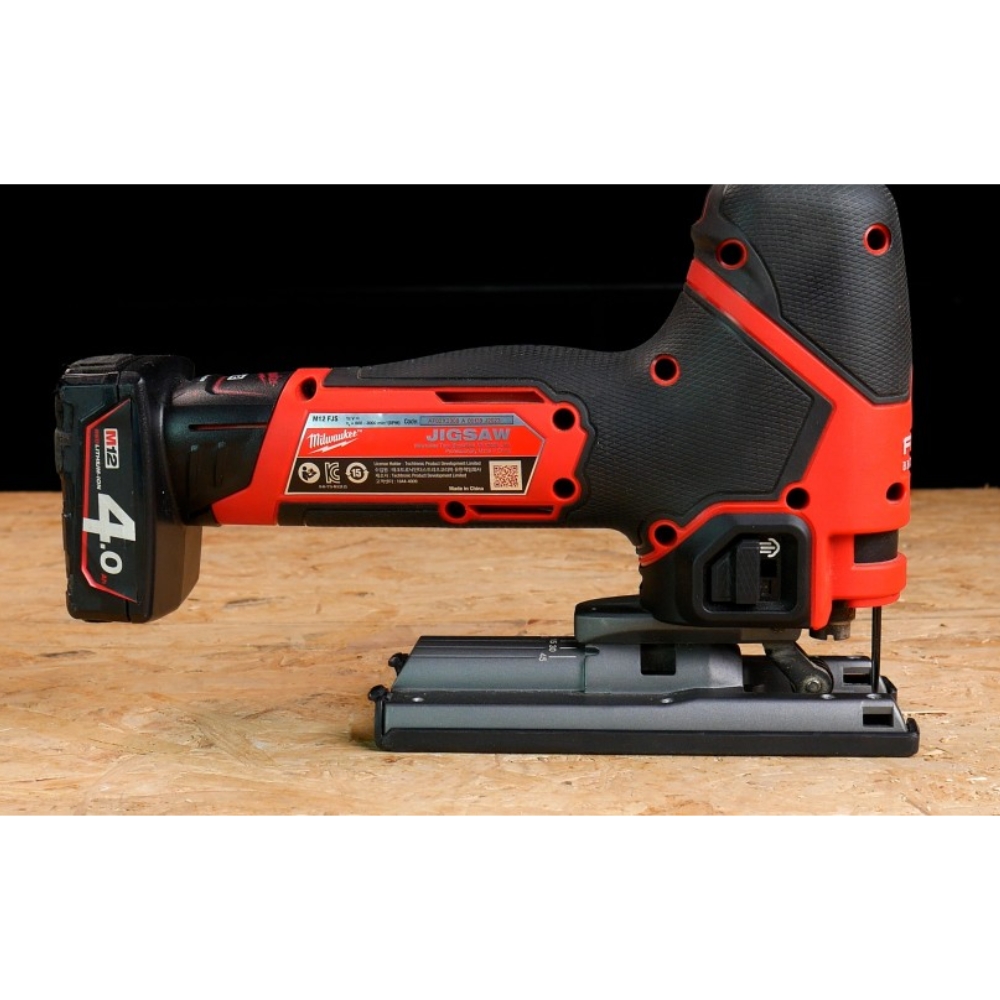 Máy Cưa Sọc Milwaukee M12 FJS-0 ASIA Cắt Gỗ Sắt Nhựa 800-3.000 V/p