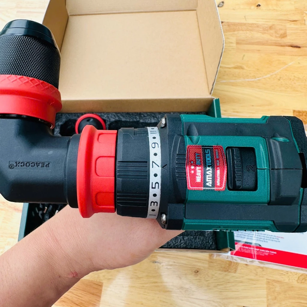 Máy khoan AMAXTOOLS 16.8V AKI6511-Plus tặng kèm Combo 4 đầu đa năng4