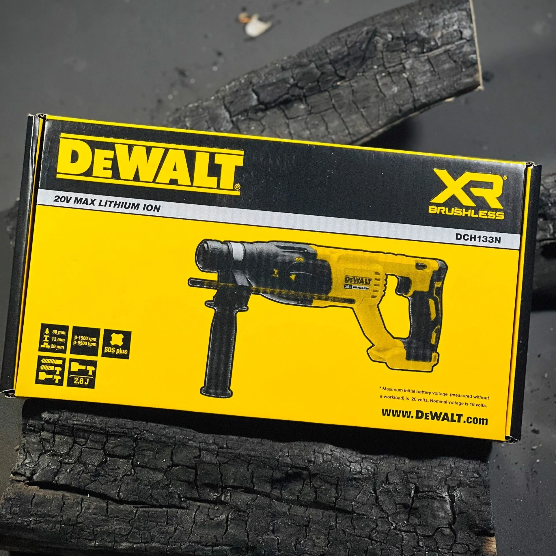 Máy Khoan Bê Tông Dewalt DCH133N-KR Pin 18V, Động Cơ Không Chổi Than, Lực Đập 2.6J