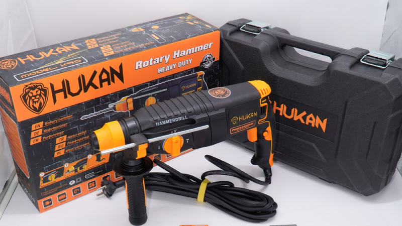 M&aacute;y khoan b&ecirc; t&ocirc;ng đa năng khi vừa khoan được gỗ sắt, vừa khoan b&uacute;a để trị tường gạch/b&ecirc; t&ocirc;ng