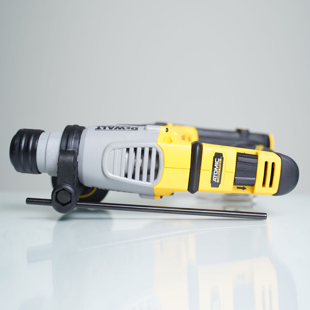 Máy Khoan Bê Tông Pin Dewalt DCH172N-KR 18V Lực Đập 1.4J (Thân Máy)