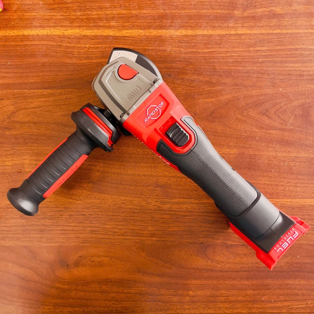 Máy Mài Góc Milwaukee M18 FSAG100XB-0X0 Lưỡi 100mm, Tốc độ 8.500 Vòng/phút