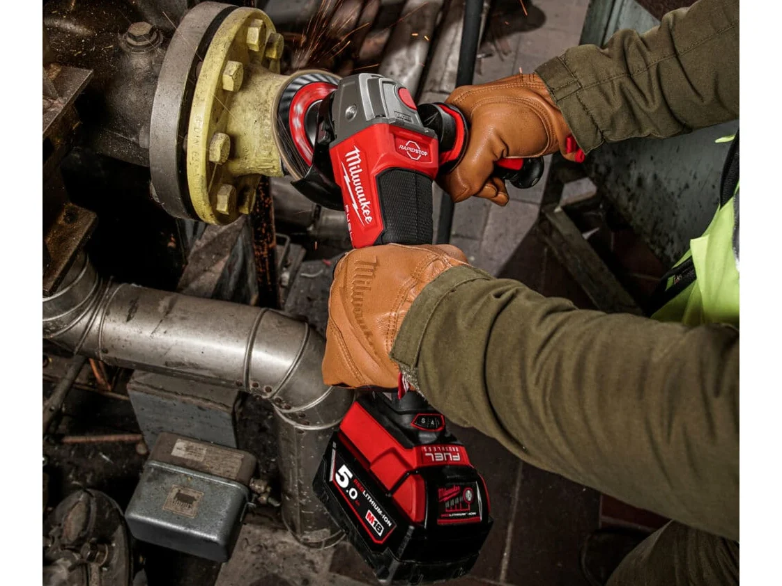 M&aacute;y M&agrave;i G&oacute;c Milwaukee M18 FSAGV125XB-0X0