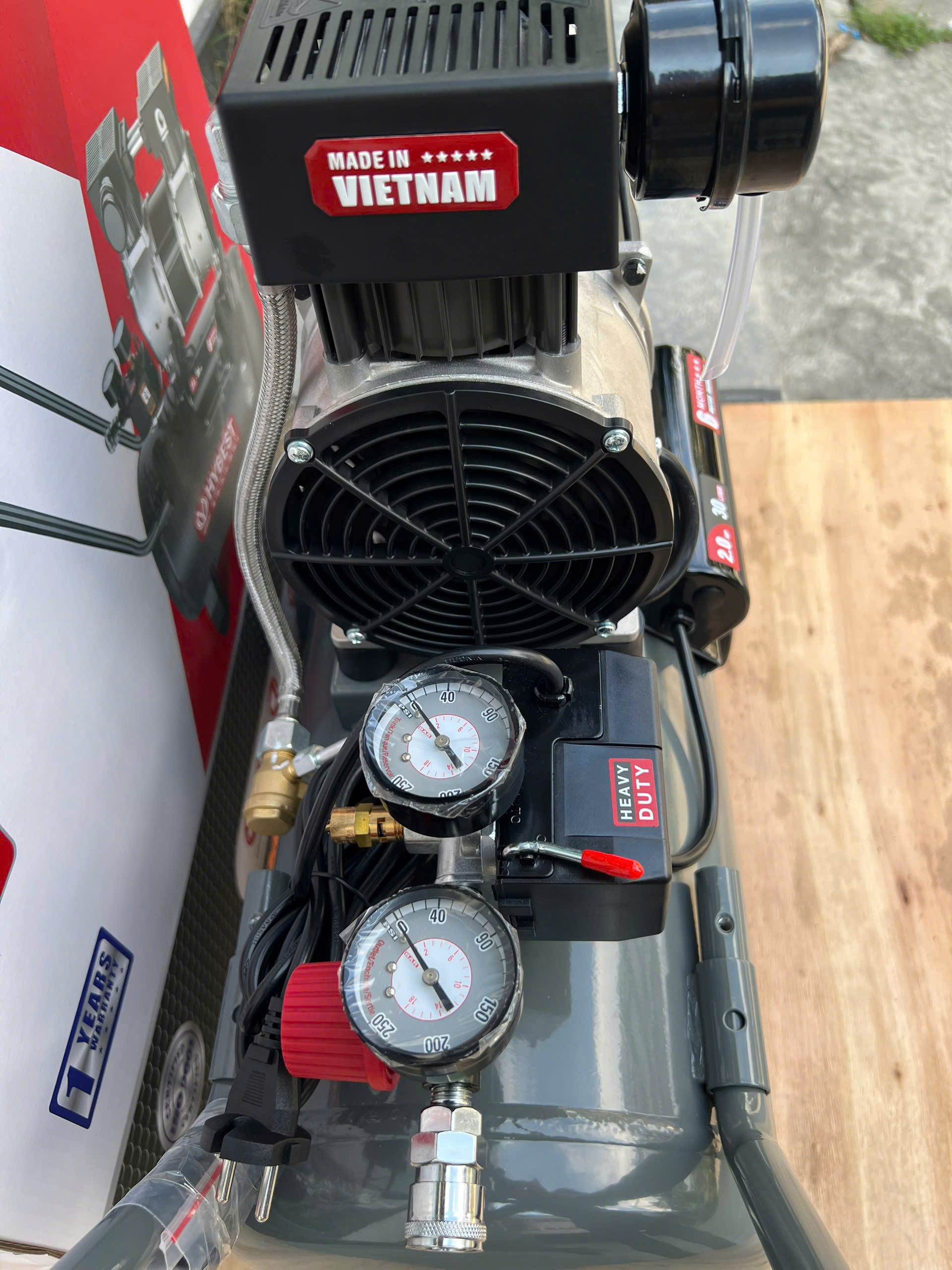 Máy Nén Khí Không Dầu 30L 2HP Hybest VACWL2030AH4P - Áp 9.3 Bar Giá Tốt
