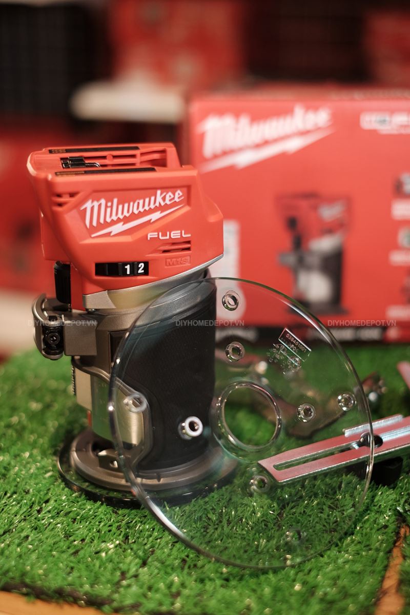 Máy Phay Milwaukee M18 FTR-0X0, Tốc độ 10.000-31.000 Vòng/phút, Mũi Tối đa 38mm