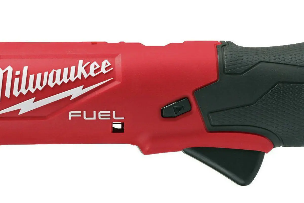 Máy Siết Bu Lông Góc Milwaukee M12 FRAIWF12-0B 1/2 Inch, Lực Siết Tối đa 270Nm