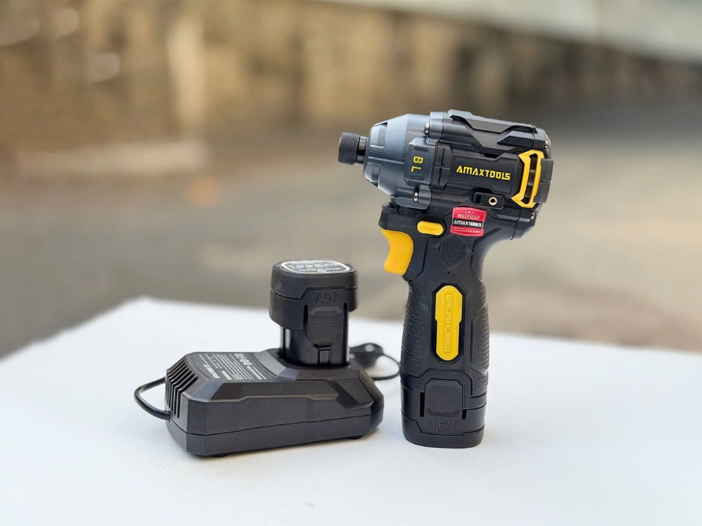 Máy vặn vít dùng pin 16V Amaxtools AV18514SA