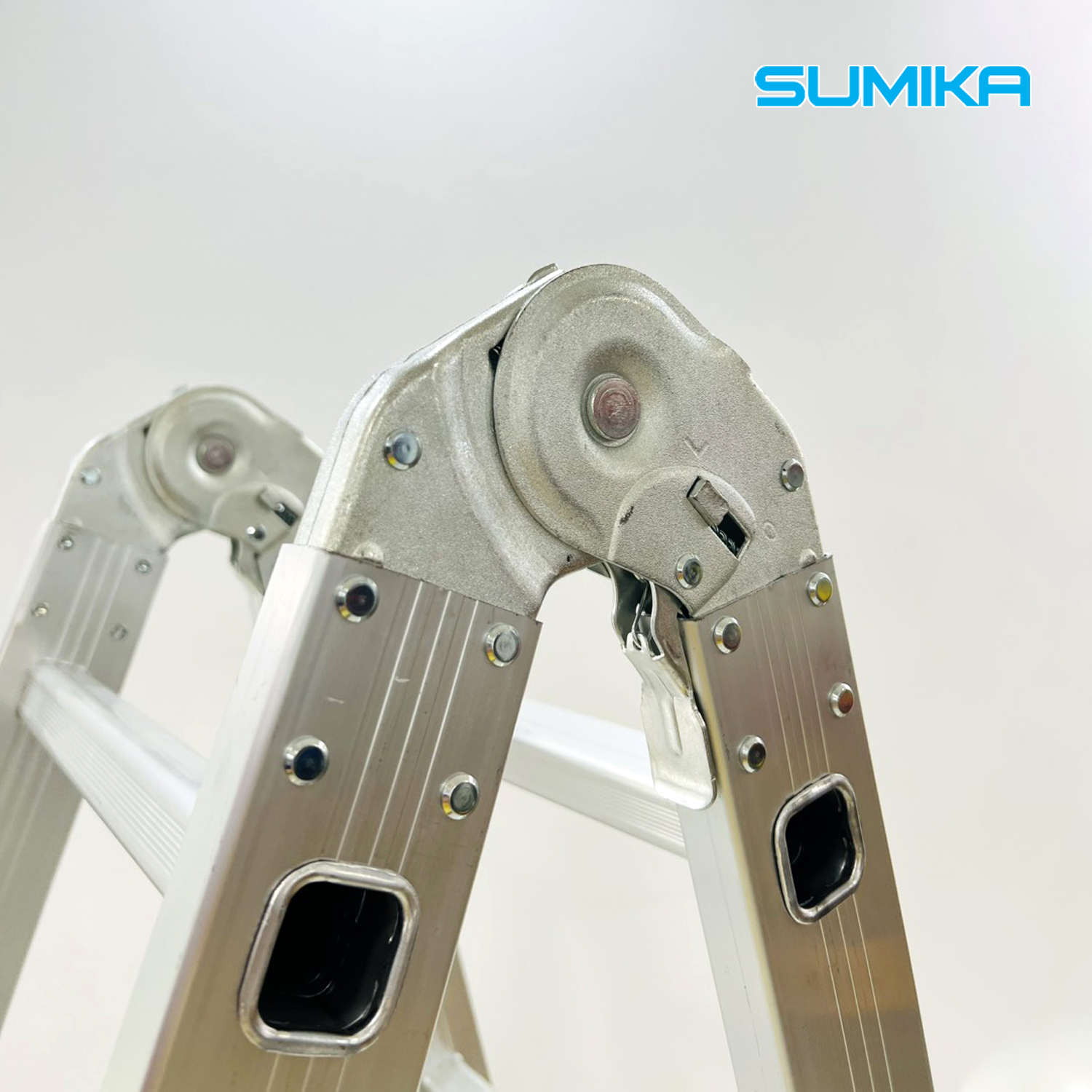 Thang Nh&ocirc;m Gấp đa Năng SUMIKA SK207 2 đoạn 12 Bậc Gọn Nhẹ