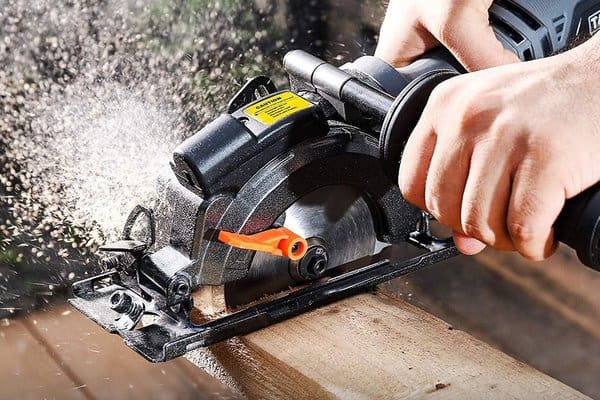 Top 5 máy cưa cầm tay đáng mua nhất hiện tại