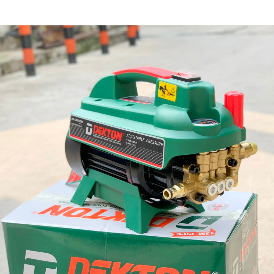 Máy Rửa Xe Chỉnh Áp Dekton DK-CWR3001