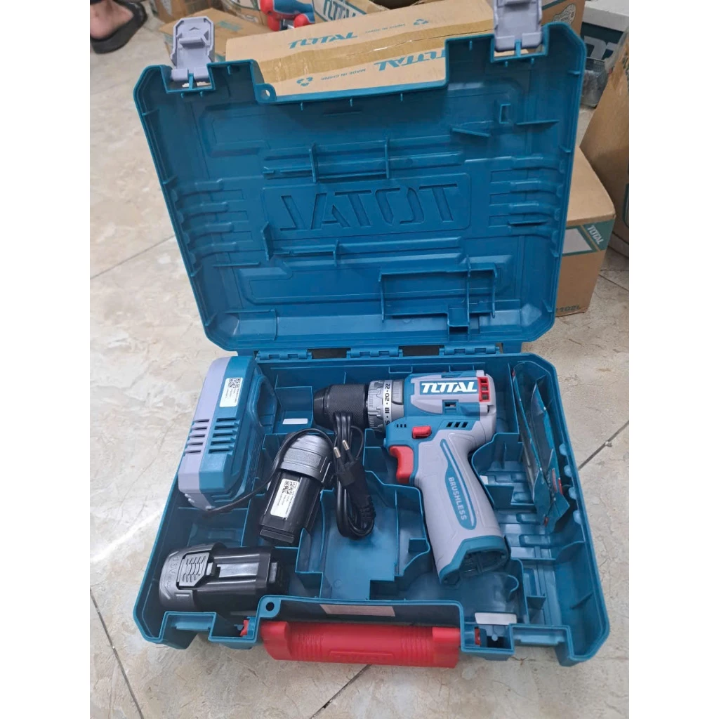 Máy Khoan động Lực Dùng Pin 16V Total TIDLI16682 (2 Pin 2.0Ah, 1 Sạc)