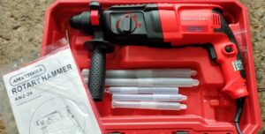 Máy khoan Amaxtool có đầy đủ giấy bảo hành khi mua