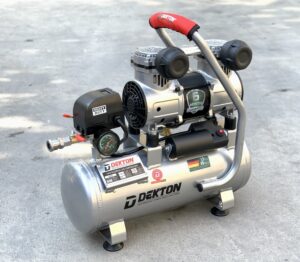 M&aacute;y n&eacute;n kh&iacute; kh&ocirc;ng dầu Dekton