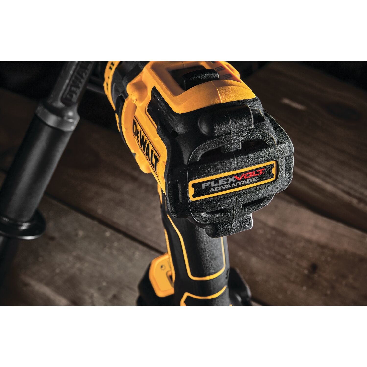 may khoan dewalt DCD999N-B1